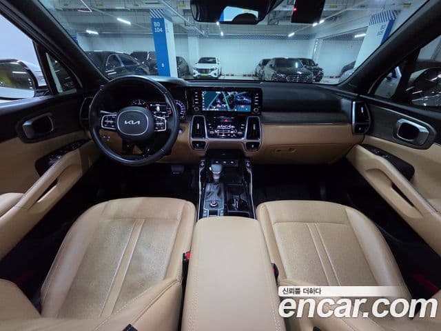 Kia Sorento 2022 — фото 15 из 20