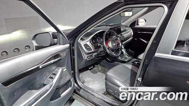 Kia Seltos 2020 — ფოტო 5/20