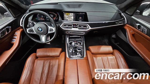 BMW X7 2022 — Şəkil 10/20