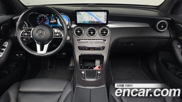 Mercedes-Benz GLC-Class 2021 — Şəkil 7/20