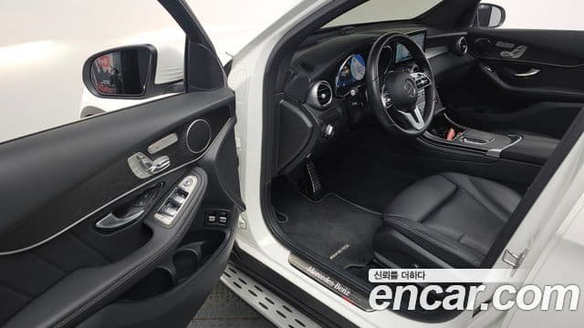 Mercedes-Benz GLC-Class 2021 — Şəkil 11/20