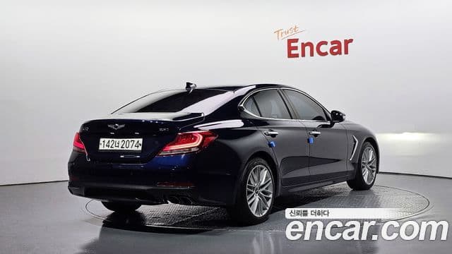 Genesis G70 2019 — фото 2 из 20