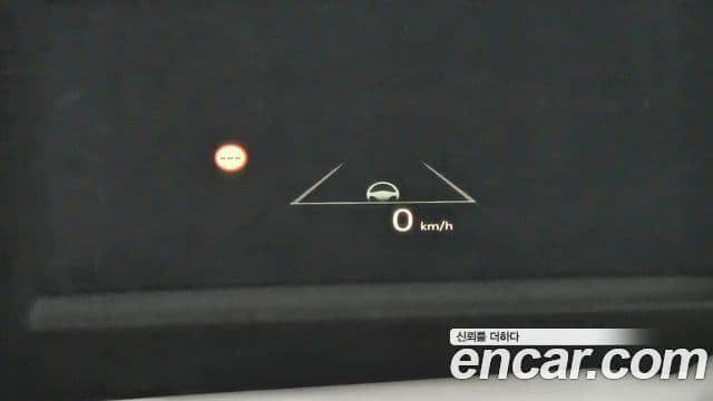Kia Carnival 2024 — Şəkil 17/20