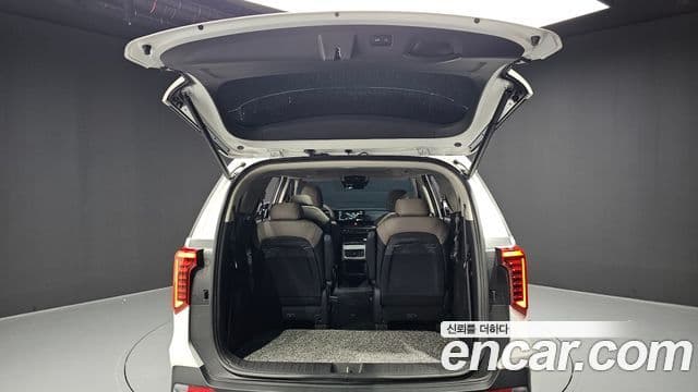 Kia Carnival 2024 — Şəkil 20/20