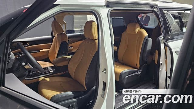 Kia Carnival 2021 — Şəkil 12/20