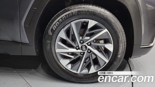 Hyundai The New Tucson 2023 — ფოტო 5/20