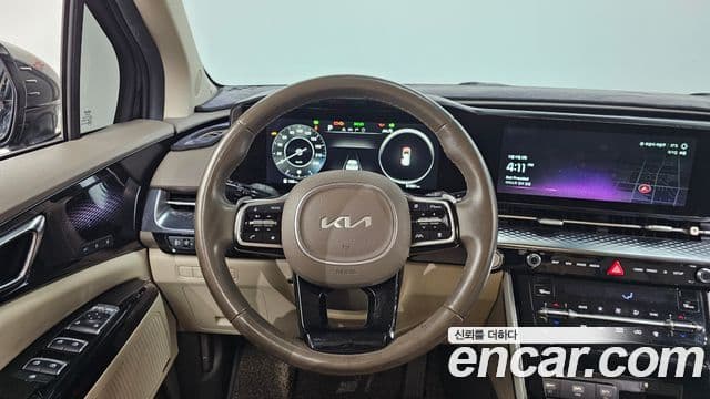 Kia Carnival 2021 — Фото 13/20