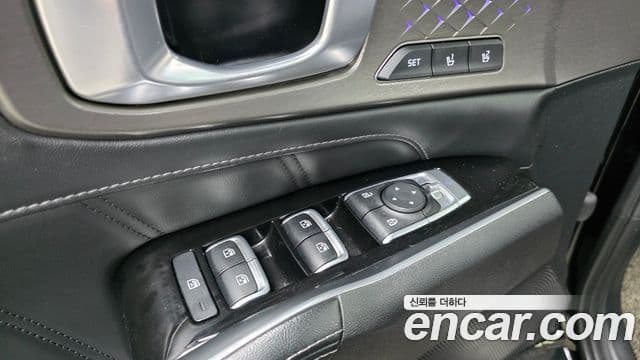 Kia Sorento 2020 — ფოტო 13/20