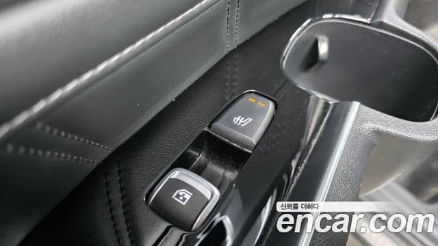Kia Sorento 2020 — ფოტო 18/20