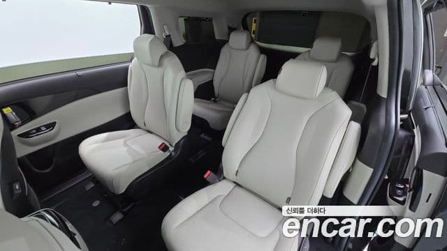 Kia Carnival 2020 — Şəkil 12/20