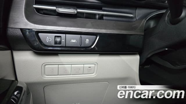Kia Carnival 2020 — Şəkil 17/20