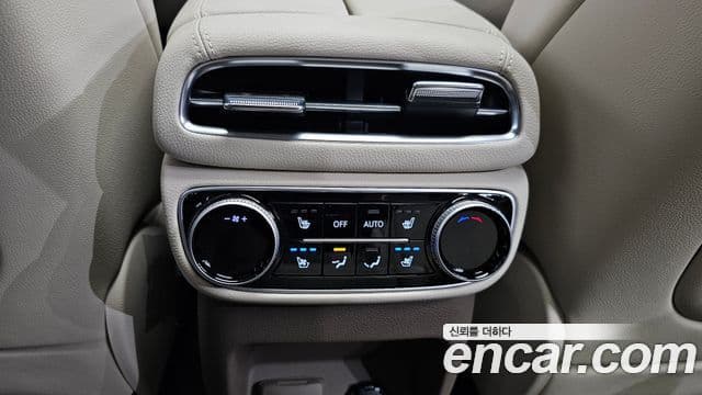 Genesis GV80 2021 — фото 11 из 20