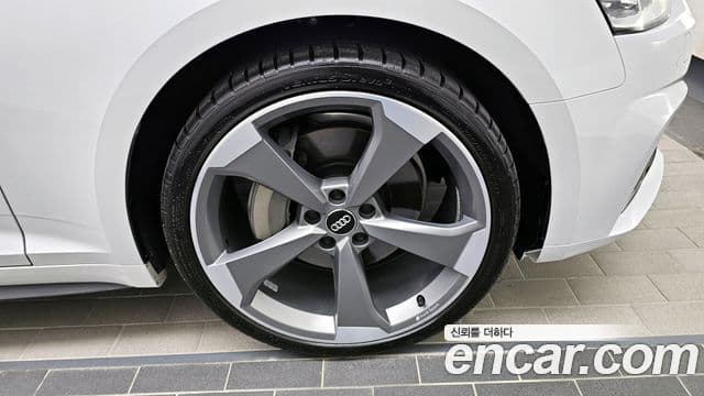 Audi A5 2019 — Şəkil 16/20