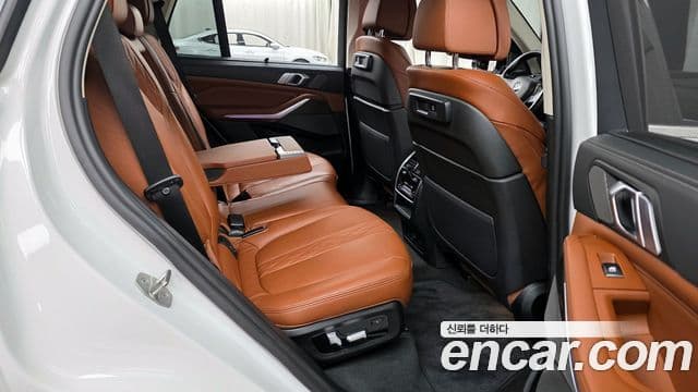 BMW X5 2021 — ფოტო 12/20