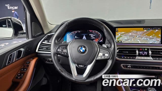 BMW X5 2021 — фото 13 из 20