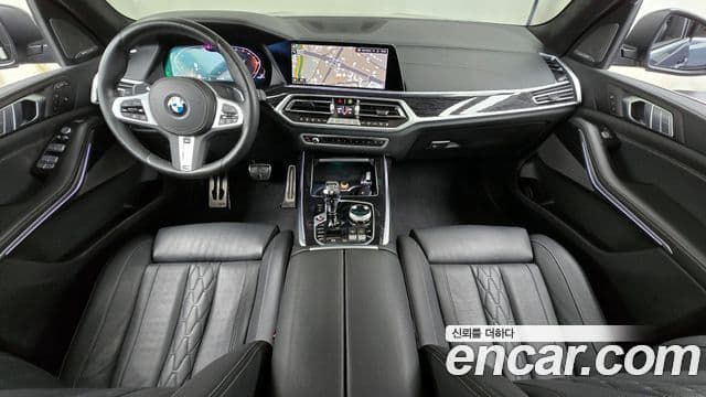 BMW X7 2022 — Photo 1/20