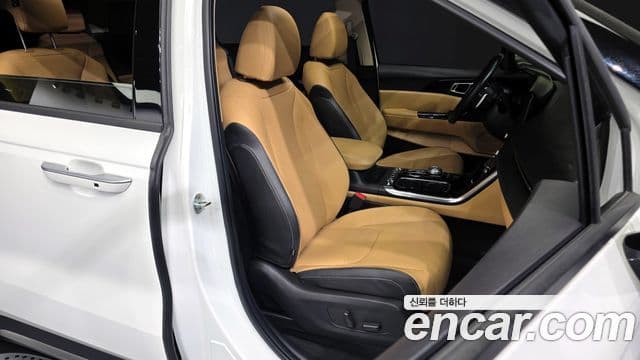 Kia Carnival 2022 — Şəkil 16/20