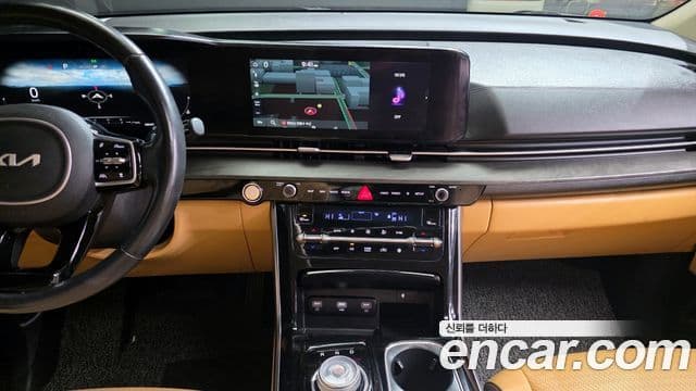 Kia Carnival 2022 — Şəkil 15/20