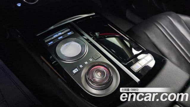 Genesis Electrified G80 2022 — ფოტო 9/20