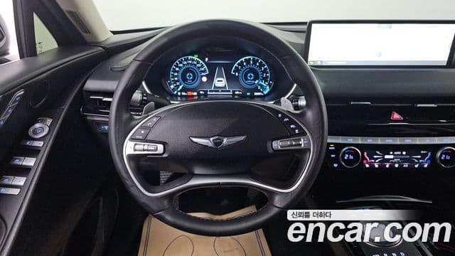Genesis Electrified G80 2022 — ფოტო 15/20