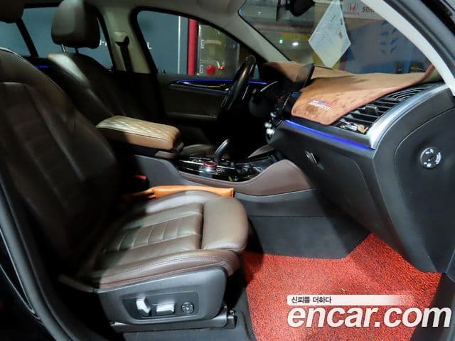 BMW X4 2020 — Photo 14/19