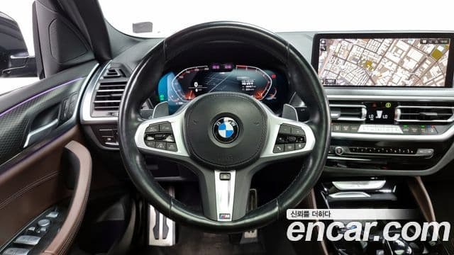 BMW X4 2022 — Şəkil 14/20