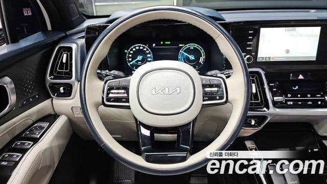 Kia Sorento 2023 — ფოტო 13/20
