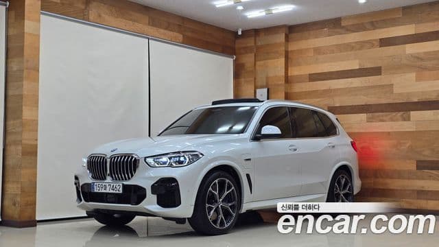 BMW X5 2022 — Фото 10/20