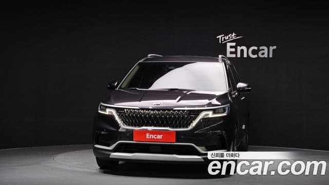 Kia Carnival 2021 — ფოტო 3/20