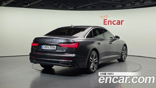 Audi A6 2022 — ფოტო 1/20
