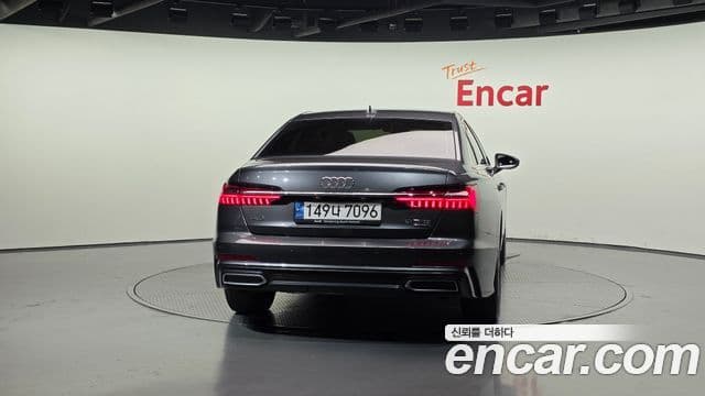 Audi A6 2022 — ფოტო 3/20