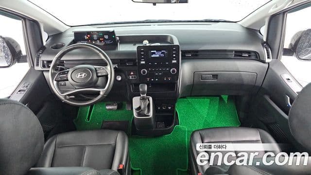 Hyundai Staria 2024 — ფოტო 7/20