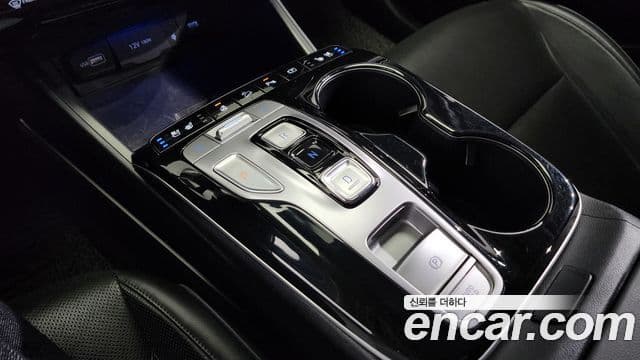 Hyundai Tucson Hybrid 2022 — Photo 6/20