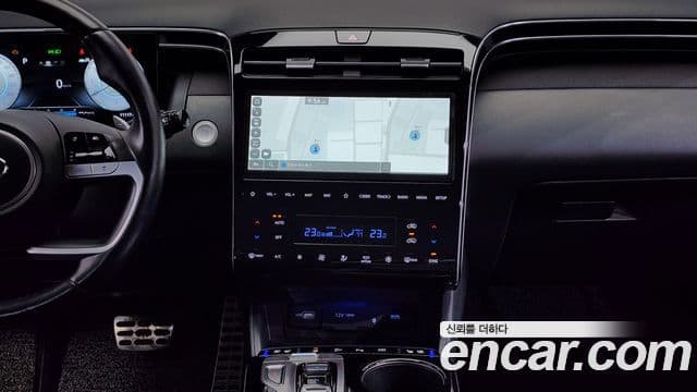 Hyundai Tucson Hybrid 2022 — Photo 7/20