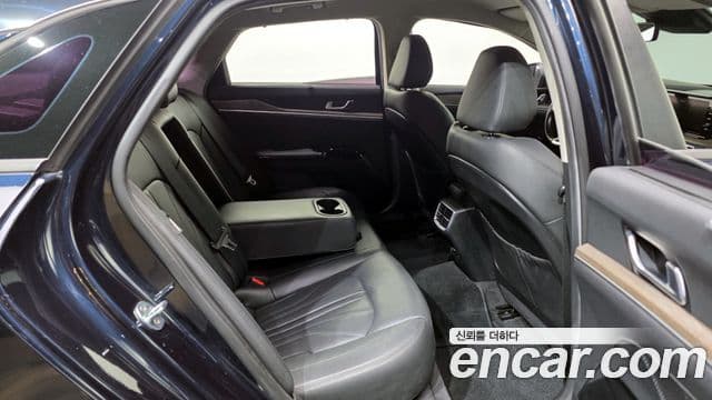 Kia K5 2020 — Şəkil 12/20
