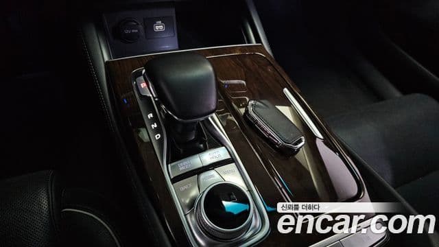 Kia The K9 2018 — Şəkil 9/20