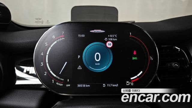 Mini Cooper S 2023 — ფოტო 8/20
