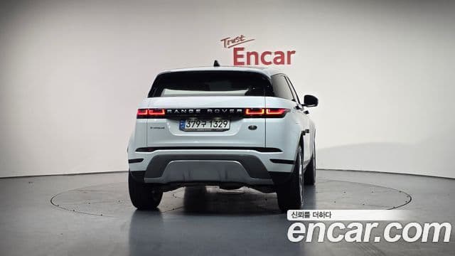Land Rover Range Rover Evoque 2021 — Фото 4/20