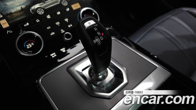 Land Rover Range Rover Evoque 2021 — Фото 9/20