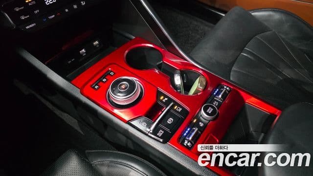 Kia K5 2021 — Photo 3/20