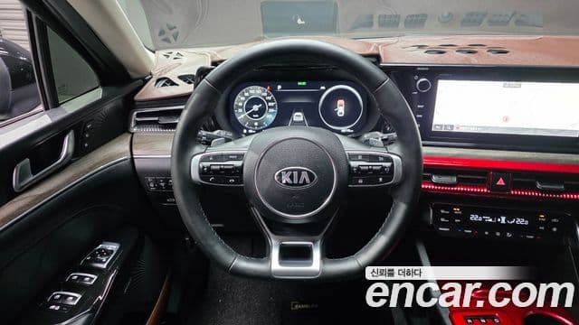 Kia K5 2021 — Photo 16/20