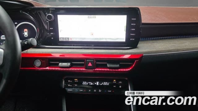 Kia K5 2021 — Photo 2/20