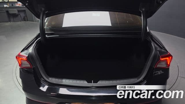 Kia K5 2021 — Photo 10/20
