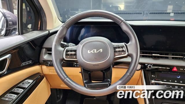 Kia Carnival 2023 — Фото 14/20