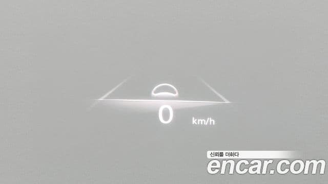 Genesis GV70 2021 — ფოტო 17/20