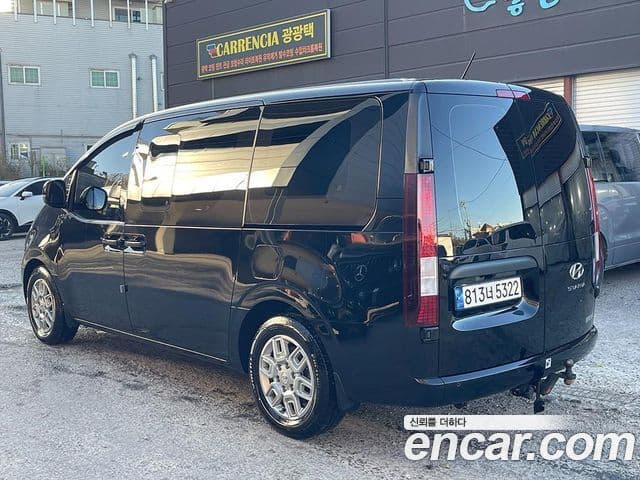 Hyundai Staria 2022 — Şəkil 2/19
