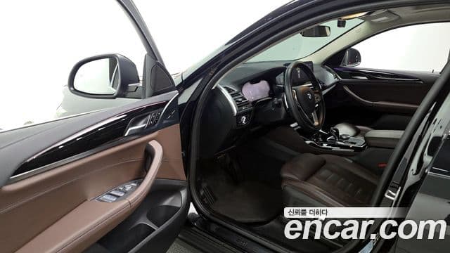 BMW X4 2022 — Şəkil 10/20