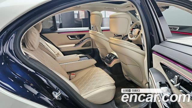 Mercedes-Benz S-Class 2022 — ფოტო 15/20