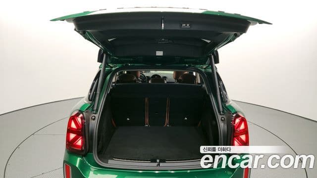 Mini Cooper S Countryman 2021 — ფოტო 20/20