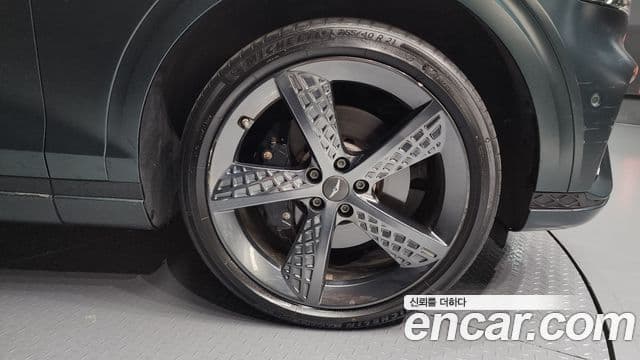 Genesis GV70 2021 — Şəkil 5/20